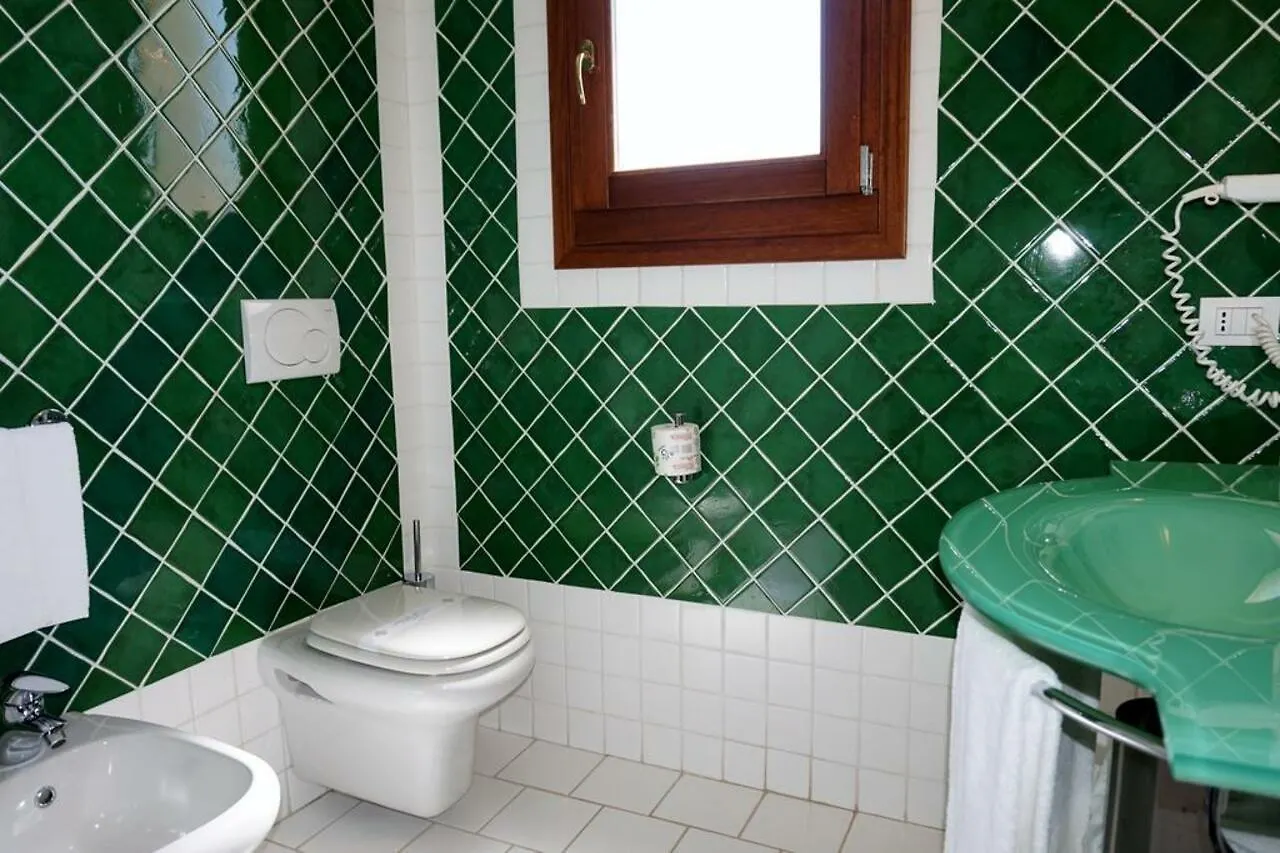 Hotel Monti Di Mola Porto Cervo