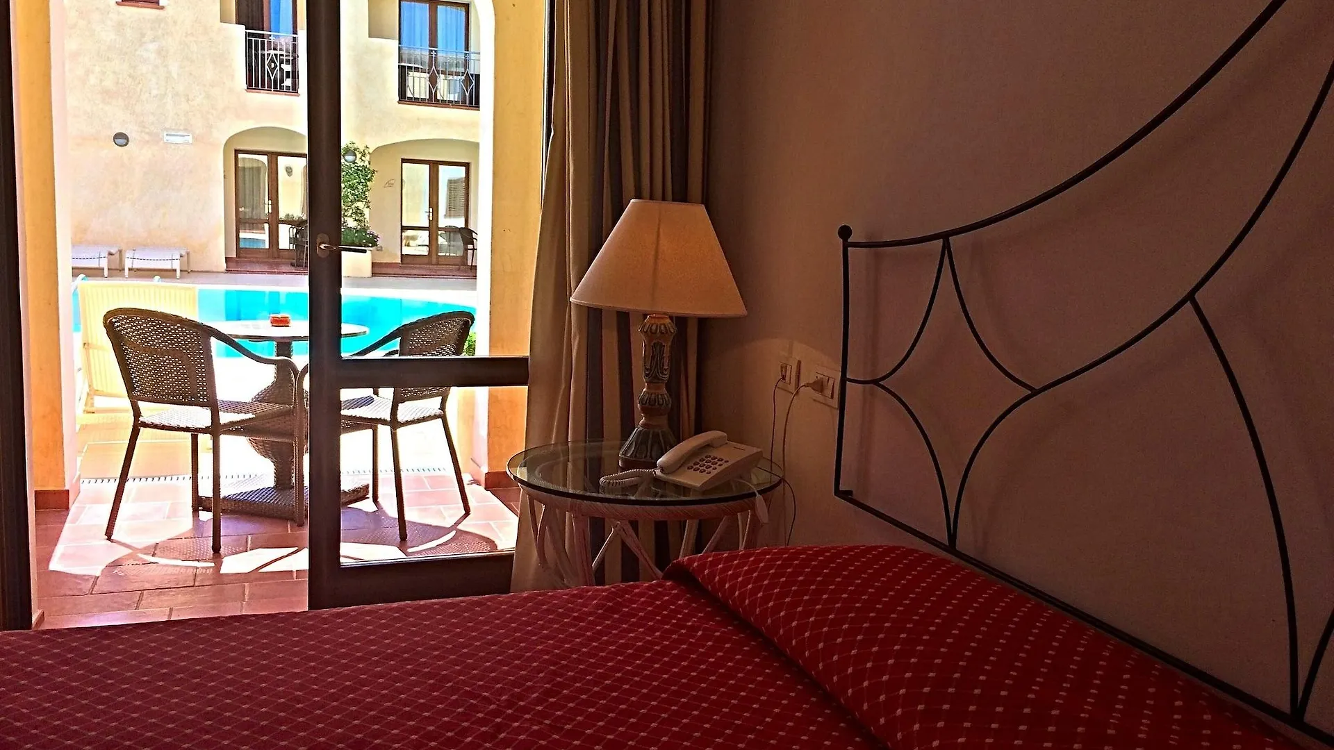 Hotel Monti Di Mola Porto Cervo