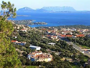 Hotel Monti Di Mola Porto Cervo 4*,